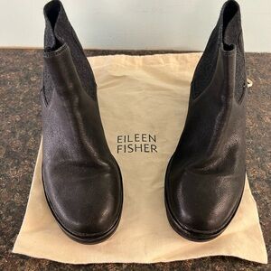 Eileen Fisher Women's Sleek Black Booties